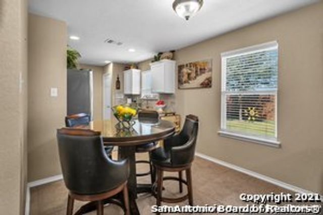 1119 Jordan Xing, San Antonio, TX 78221