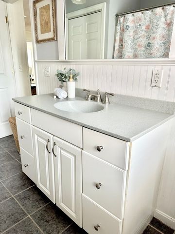 64 Everson Rd 1, Marshfield, MA 02050