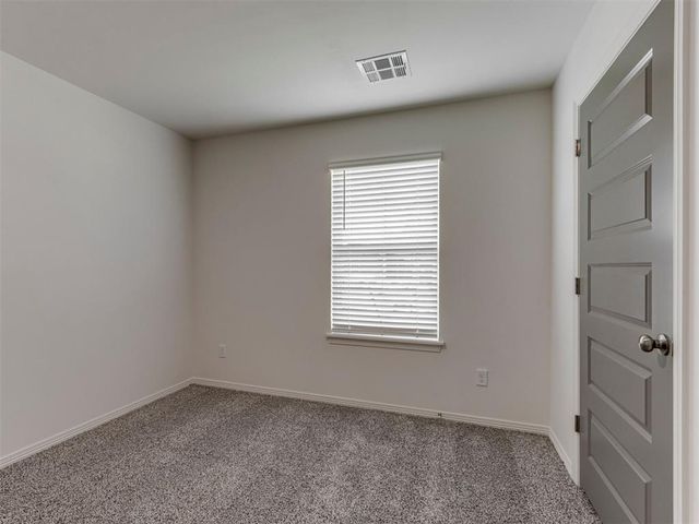 10653 SW 18th Street, Yukon, OK 73099