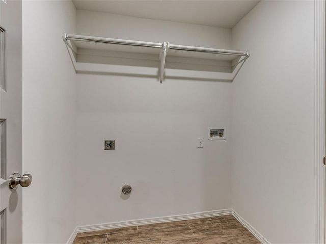 10653 SW 18th Street, Yukon, OK 73099