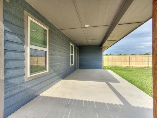 10653 SW 18th Street, Yukon, OK 73099