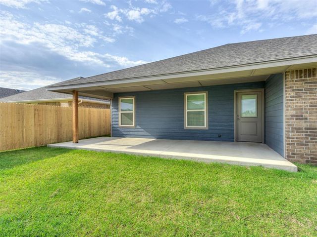 10653 SW 18th Street, Yukon, OK 73099