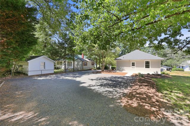 812 N 4th Street, Albemarle, NC 28001