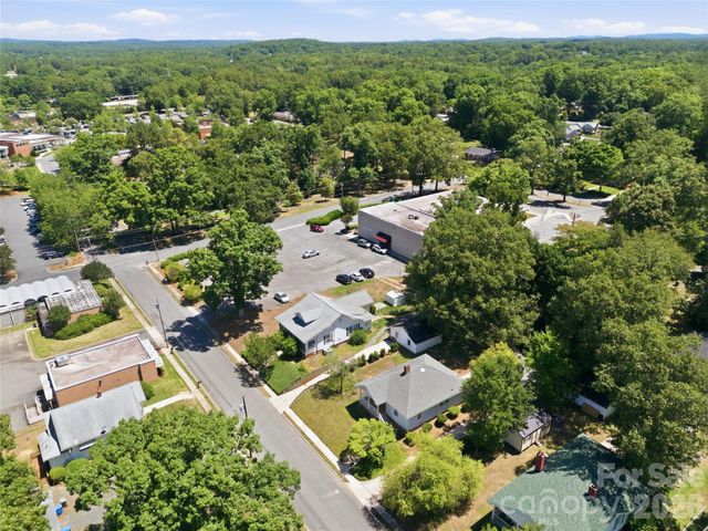 812 N 4th Street, Albemarle, NC 28001