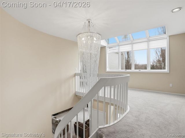 3700 Orchard Lake Road, West Bloomfield, MI 48324