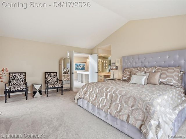 3700 Orchard Lake Road, West Bloomfield, MI 48324