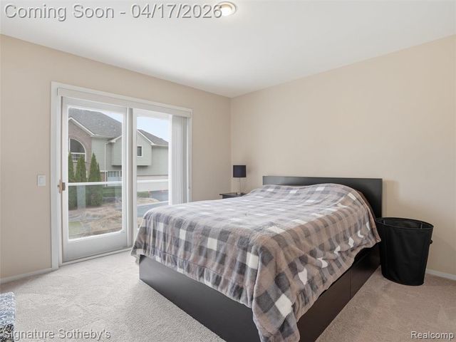 3700 Orchard Lake Road, West Bloomfield, MI 48324