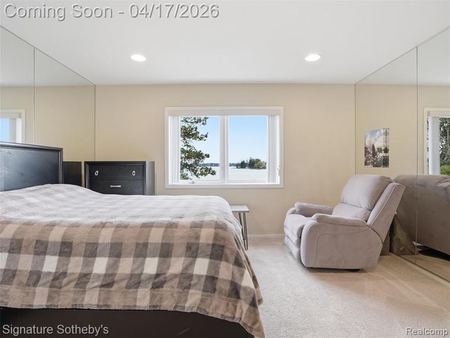 3700 Orchard Lake Road, West Bloomfield, MI 48324