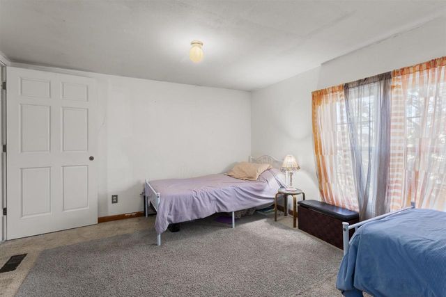 817 W PACKARD STREET, Appleton, WI 54914