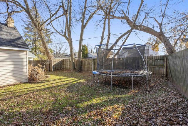 817 W PACKARD STREET, Appleton, WI 54914