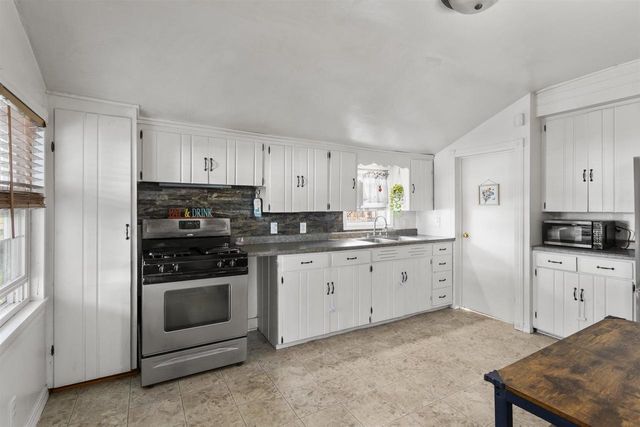 817 W PACKARD STREET, Appleton, WI 54914