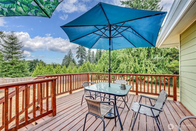 2560 NE William E Sutton Road, Bremerton, WA 98311