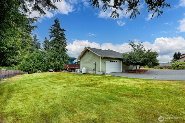 2560 NE William E Sutton Road, Bremerton, WA 98311