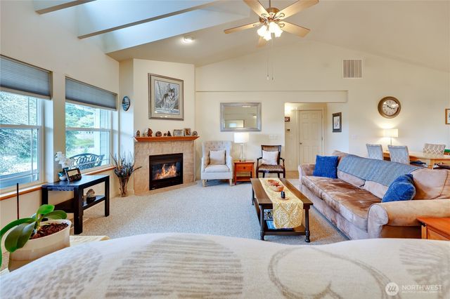 2560 NE William E Sutton Road, Bremerton, WA 98311