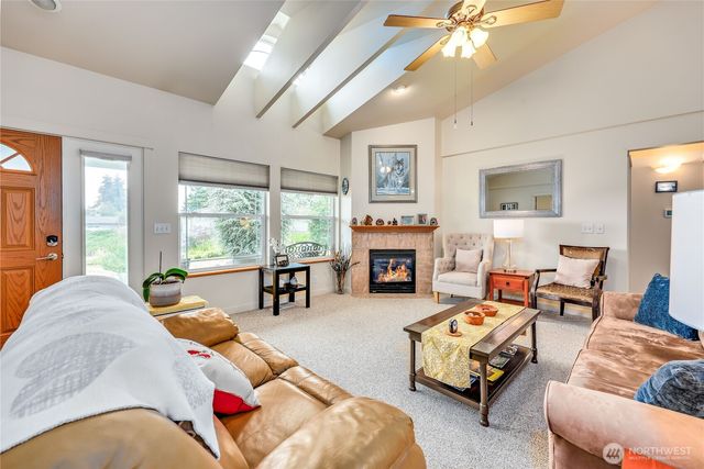 2560 NE William E Sutton Road, Bremerton, WA 98311