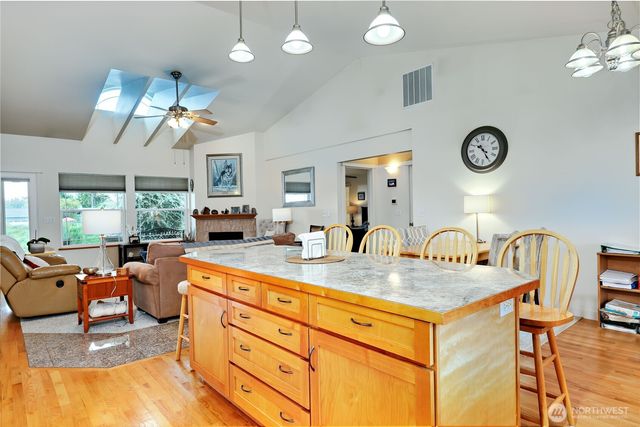 2560 NE William E Sutton Road, Bremerton, WA 98311