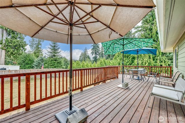 2560 NE William E Sutton Road, Bremerton, WA 98311