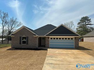 28998 Red Bird Lane, Harvest, AL 35749