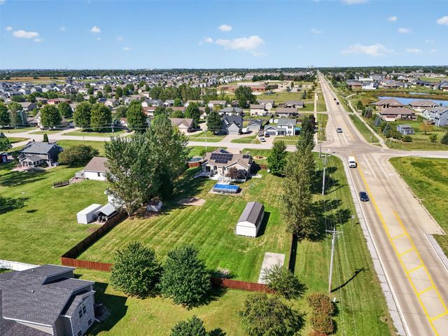 7181 NE 27th Avenue, Altoona, IA 50009