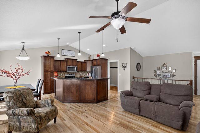 7181 NE 27th Avenue, Altoona, IA 50009