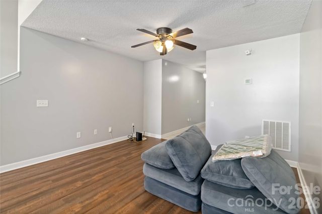 917 Poplar Forest Ridge, Clover, SC 29710