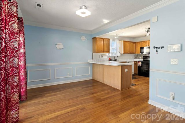 917 Poplar Forest Ridge, Clover, SC 29710