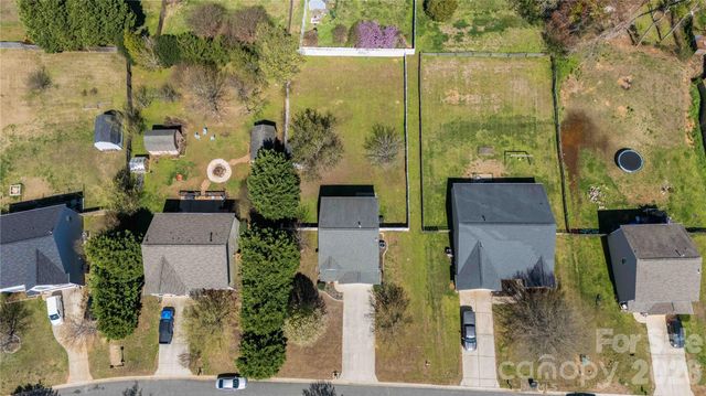 917 Poplar Forest Ridge, Clover, SC 29710