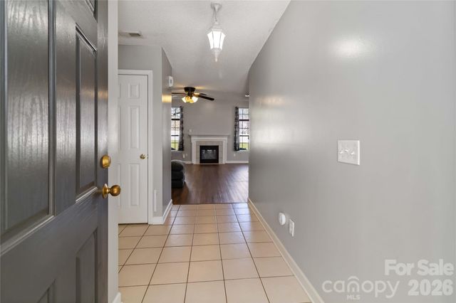 917 Poplar Forest Ridge, Clover, SC 29710