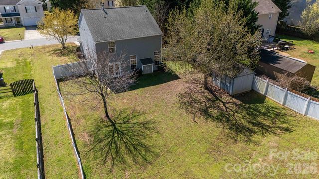 917 Poplar Forest Ridge, Clover, SC 29710