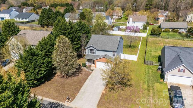 917 Poplar Forest Ridge, Clover, SC 29710