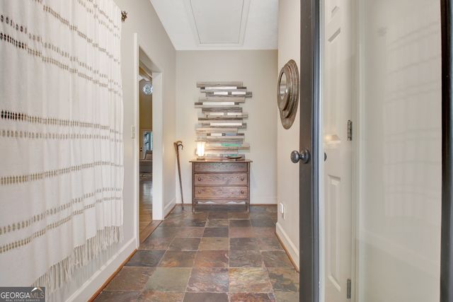 5855 Tony Peck Road, Murrayville, GA 30564