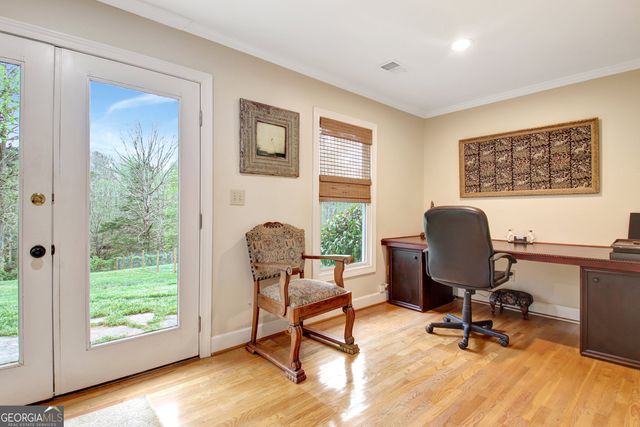 5855 Tony Peck Road, Murrayville, GA 30564