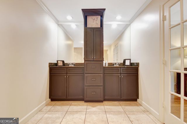 5855 Tony Peck Road, Murrayville, GA 30564