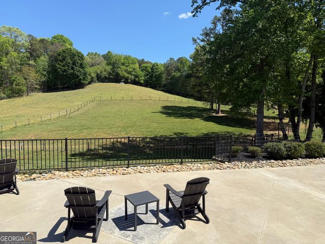 5855 Tony Peck Road, Murrayville, GA 30564