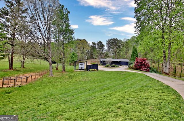 5855 Tony Peck Road, Murrayville, GA 30564