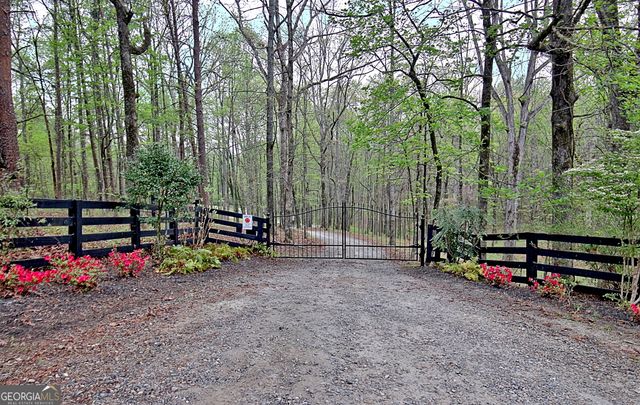 5855 Tony Peck Road, Murrayville, GA 30564