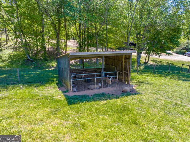 5855 Tony Peck Road, Murrayville, GA 30564