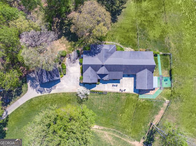 5855 Tony Peck Road, Murrayville, GA 30564