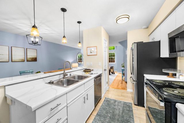 1644 Ocean Street, Santa Cruz, CA 95060