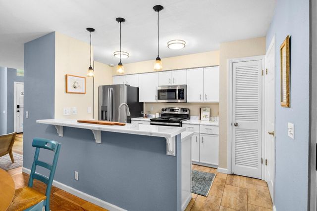 1644 Ocean Street, Santa Cruz, CA 95060
