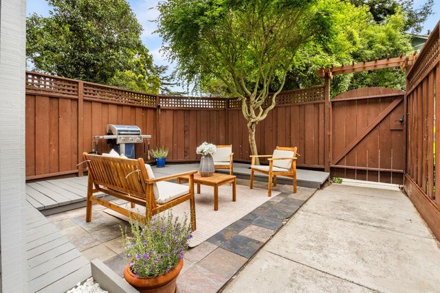 1644 Ocean Street, Santa Cruz, CA 95060