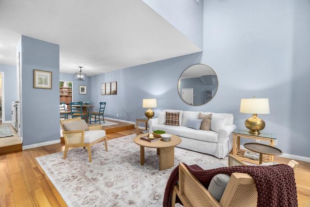 1644 Ocean Street, Santa Cruz, CA 95060