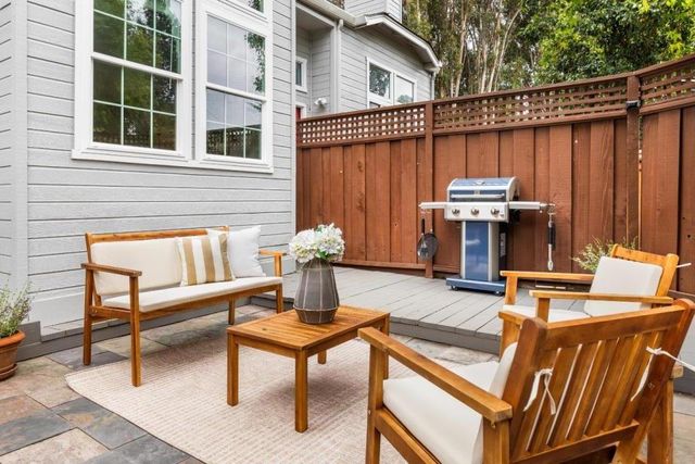 1644 Ocean Street, Santa Cruz, CA 95060