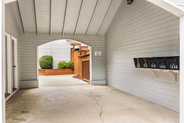 1644 Ocean Street, Santa Cruz, CA 95060