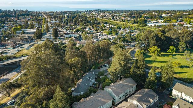 1644 Ocean Street, Santa Cruz, CA 95060