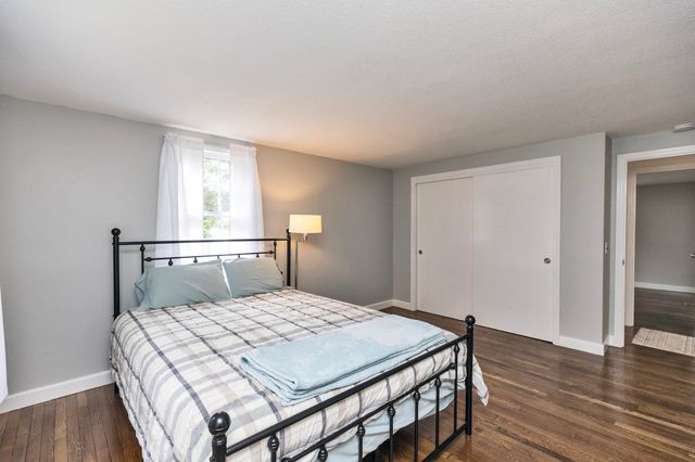 311 Old Street Road, Peterborough, NH 03458
