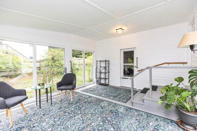 311 Old Street Road, Peterborough, NH 03458