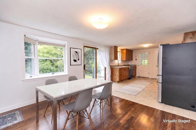 311 Old Street Road, Peterborough, NH 03458