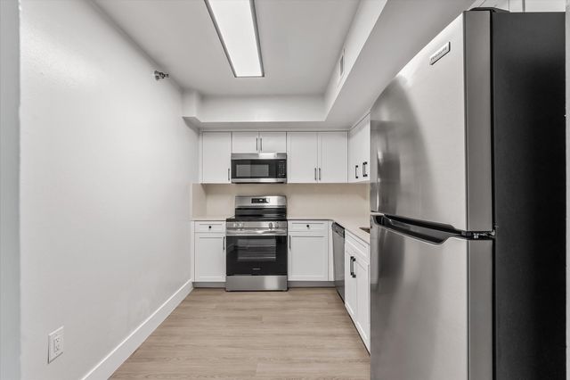 100 Kings Point Drive Unit 310, Sunny Isles Beach, FL 33160