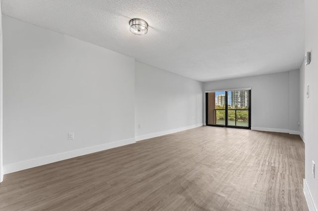 100 Kings Point Drive Unit 310, Sunny Isles Beach, FL 33160